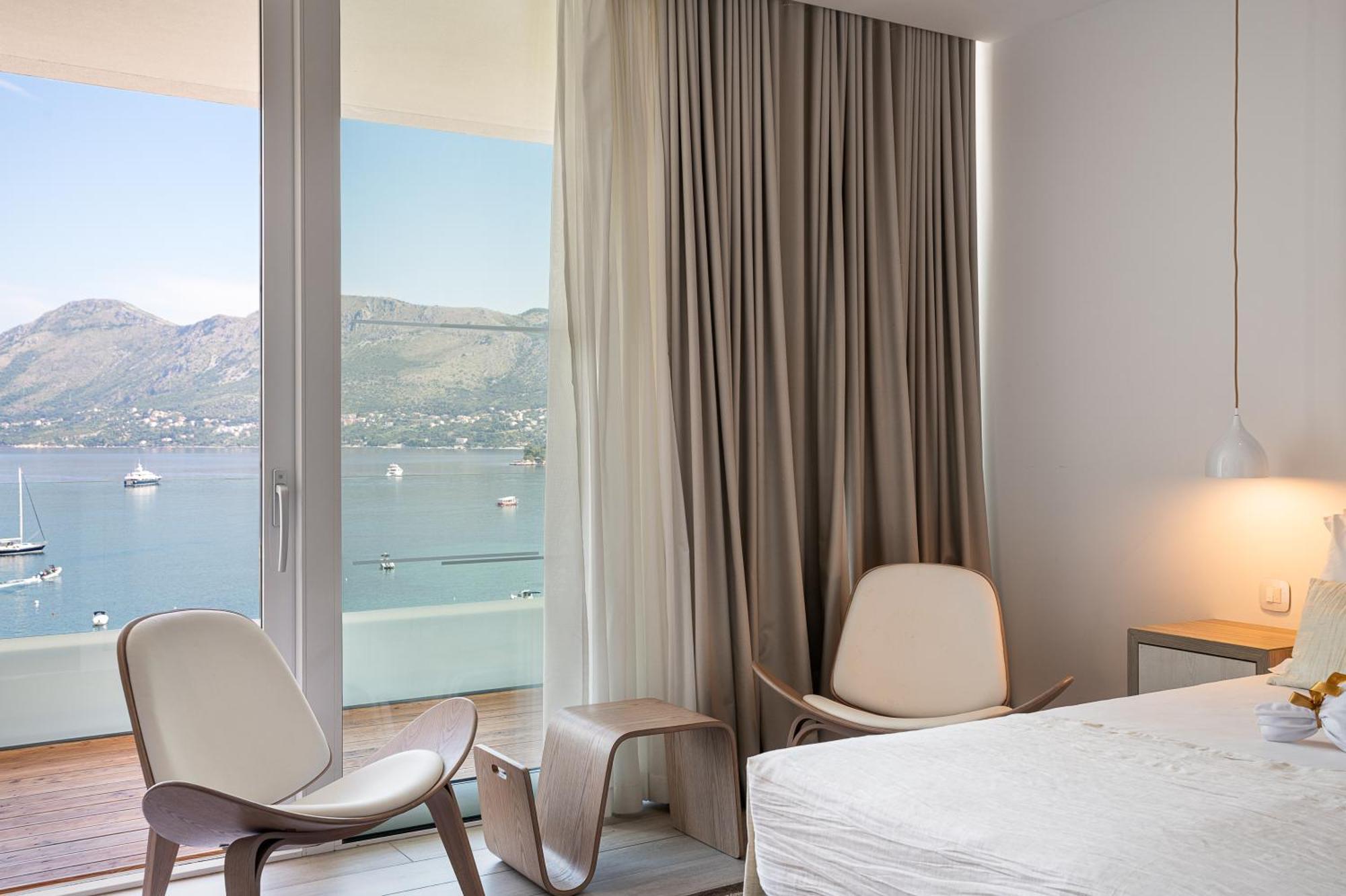 Hotel Cavtat Hotell 4*