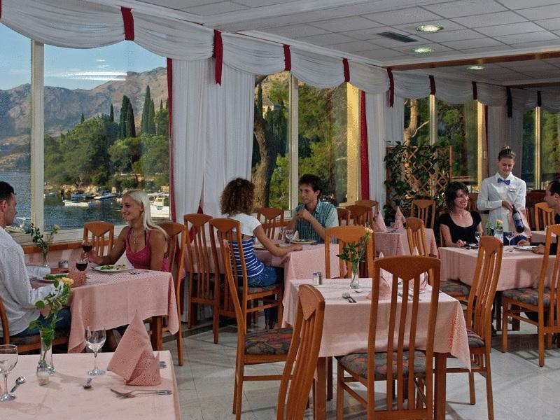 Hotell Hotel Cavtat 4*