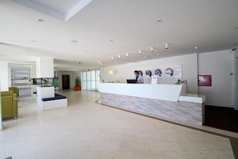 Hotel Cavtat Hotell 4*