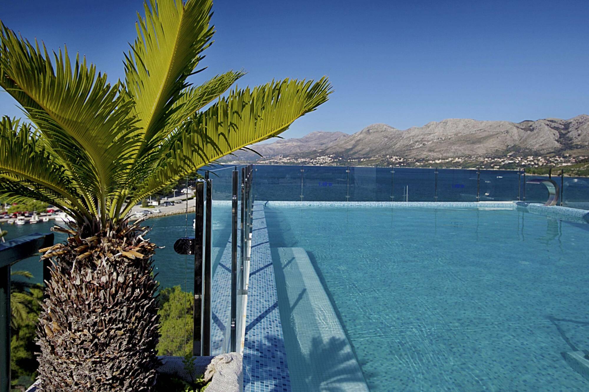 Hotel Cavtat 4*